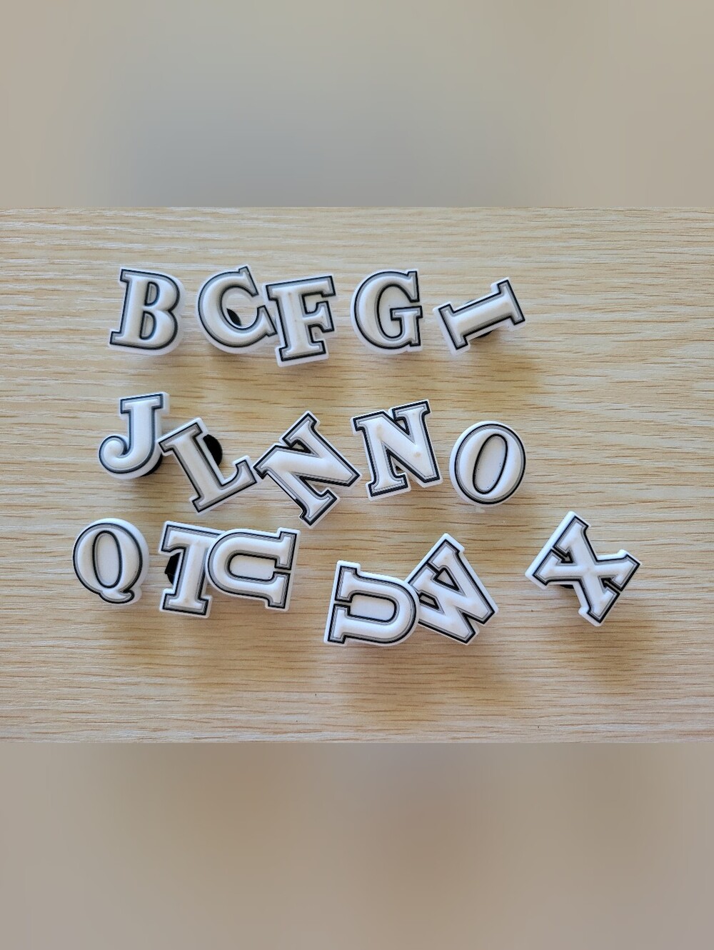 ✏️Croc Jibbitz Letters
